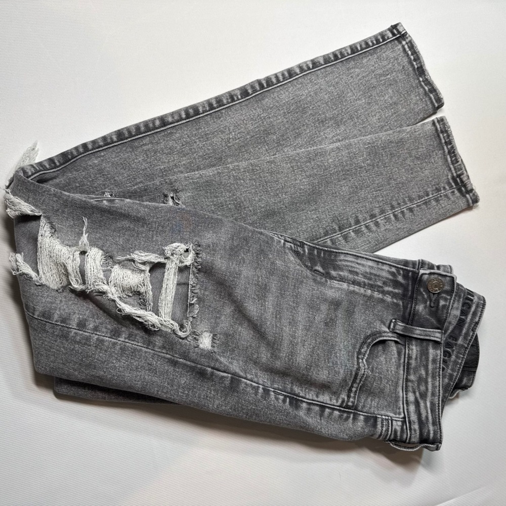 American Eagle Jeans Womens 2 Short Grey Distressed‎ Ripped Super Super Stretch